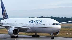 As thunderstorms disrupt Fourth of July travel, United CEO