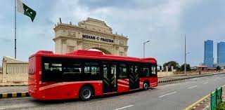 Karachi faces shortage of 1500 public buses: WB report